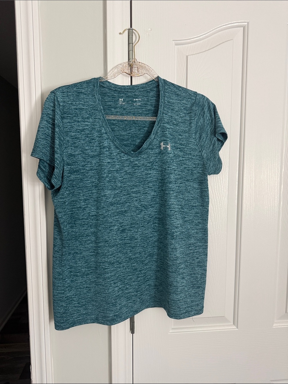 Under Armour Women's Teal Marled V-Neck Performance Tee
